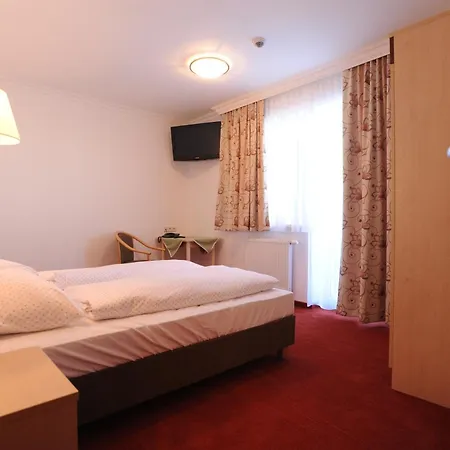 Hotel-restaurant Planaihof Отель Шладминг