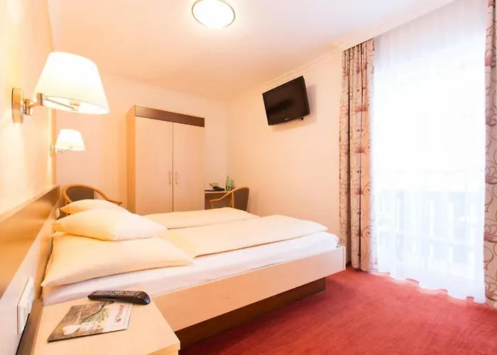 Ξενοδοχείο Hotel-restaurant Planaihof 4*